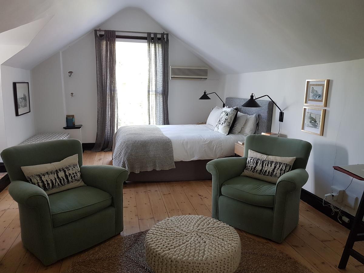 Gilmour Hill Bed & Breakfast Кейптаун Екстериор снимка