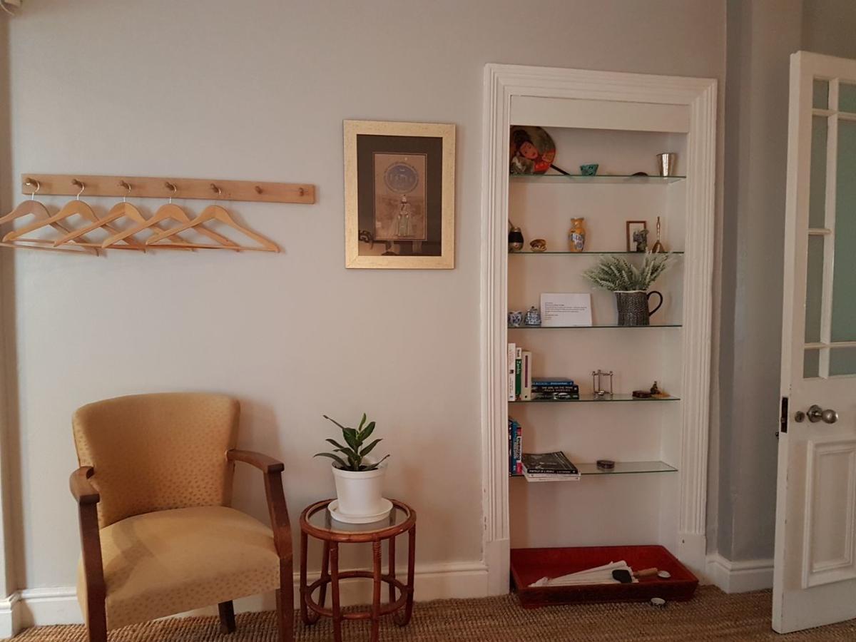 Gilmour Hill Bed & Breakfast Кейптаун Екстериор снимка